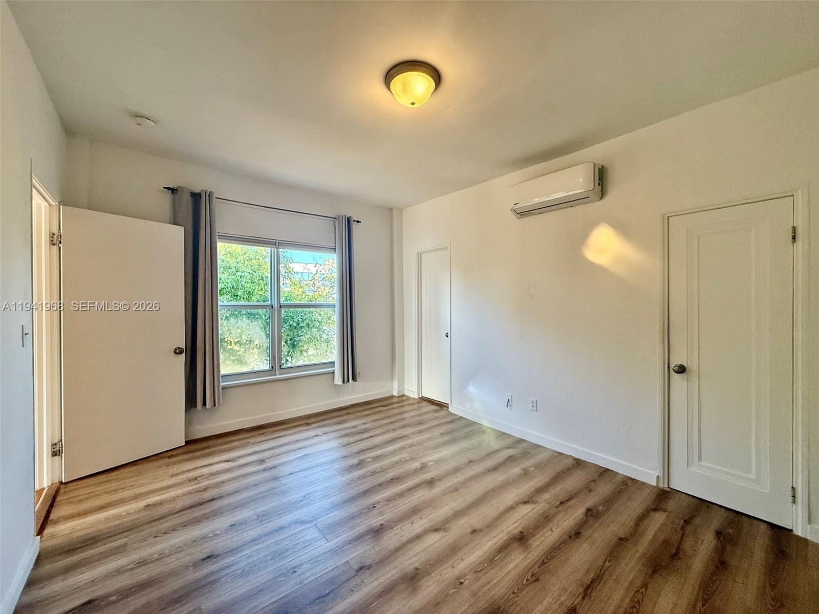 4035 N Meridian Ave #302 Miami Beach, FL 33140