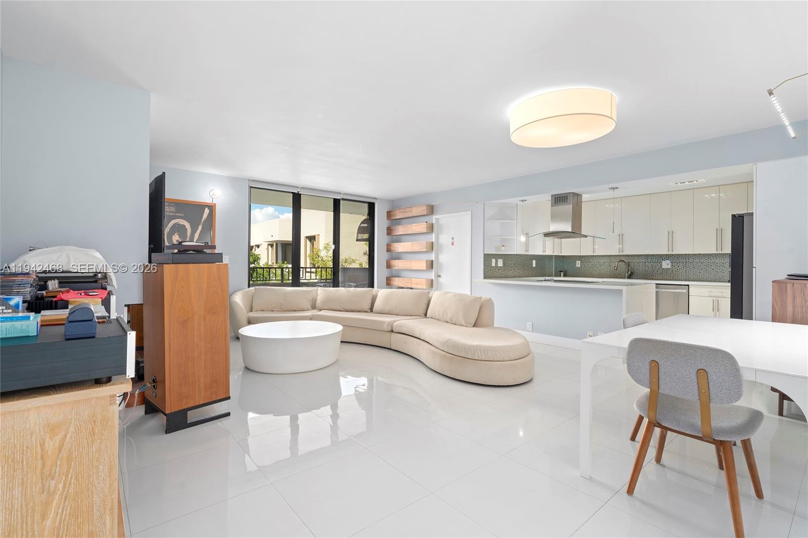 161 Crandon Blvd #419 Key Biscayne, FL 33149