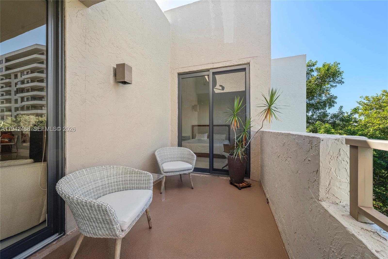 161 Crandon Blvd #419 Key Biscayne, FL 33149