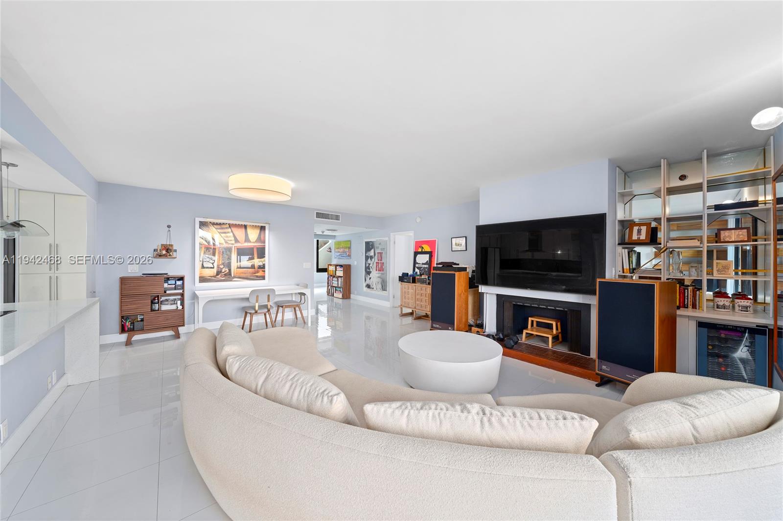 161 Crandon Blvd #419 Key Biscayne, FL 33149