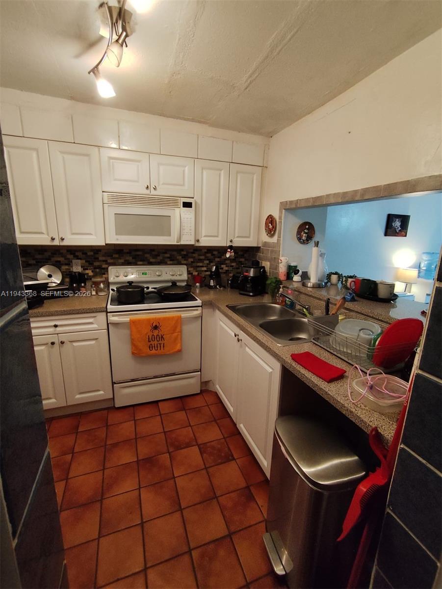 19781 SW 114th Ave #142 Miami, FL 33157