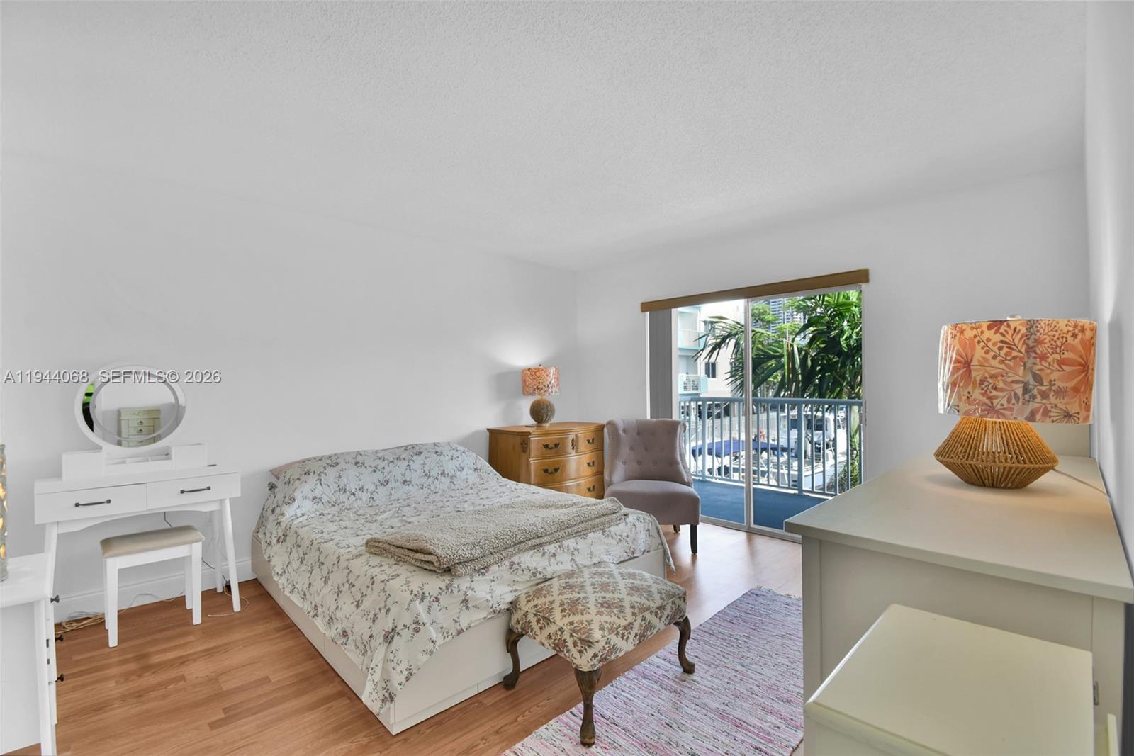 3527 NE 168th St #203 North Miami Beach, FL 33160