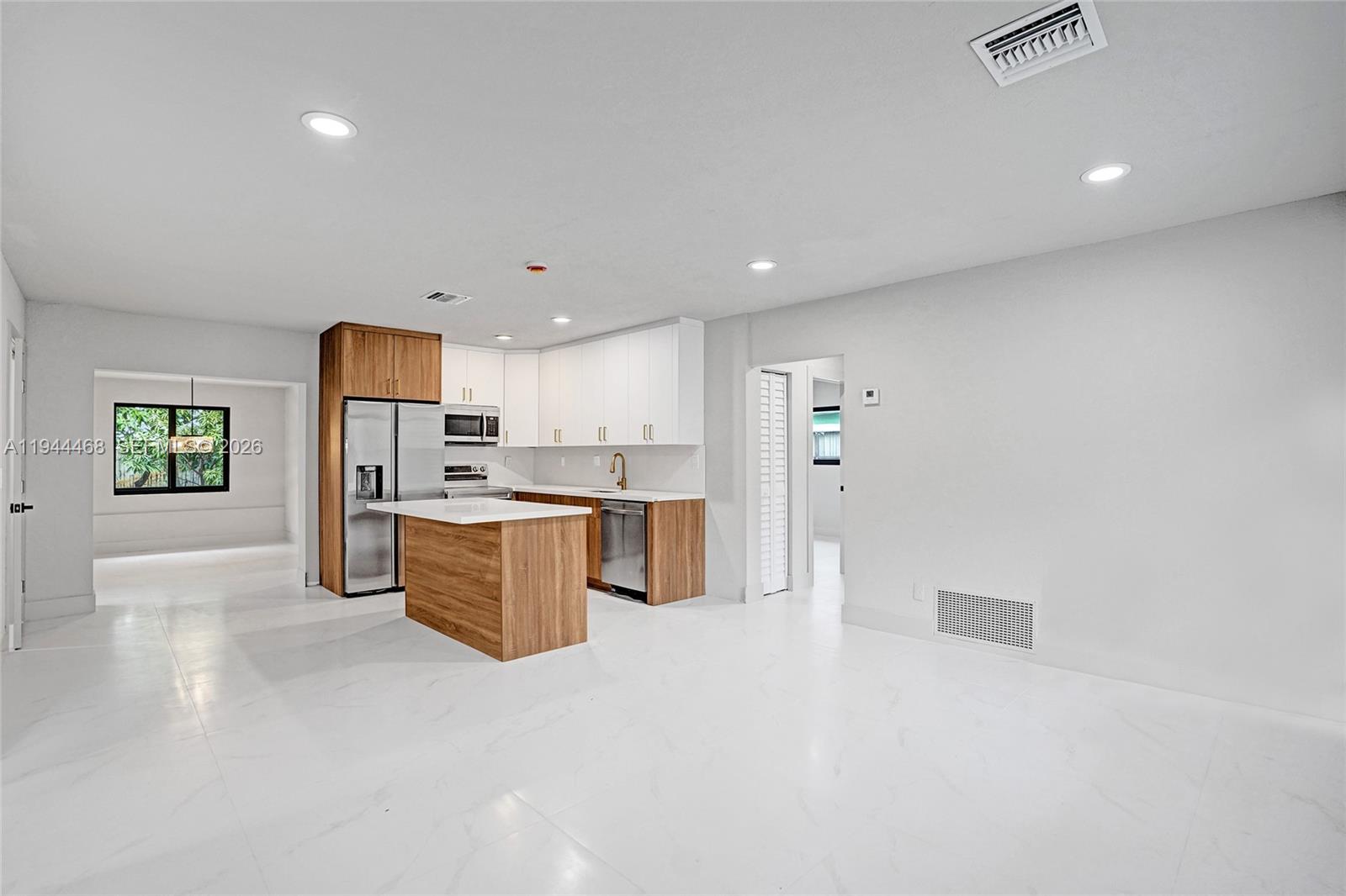 3171 Jackson Blvd Fort Lauderdale, FL 33312