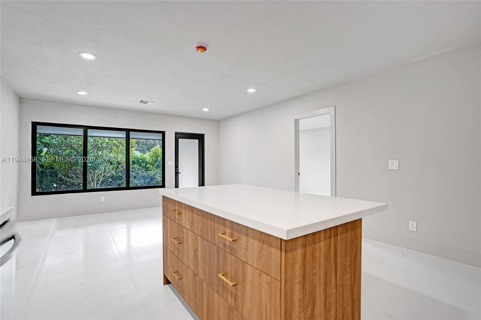 3171 Jackson Blvd Fort Lauderdale, FL 33312