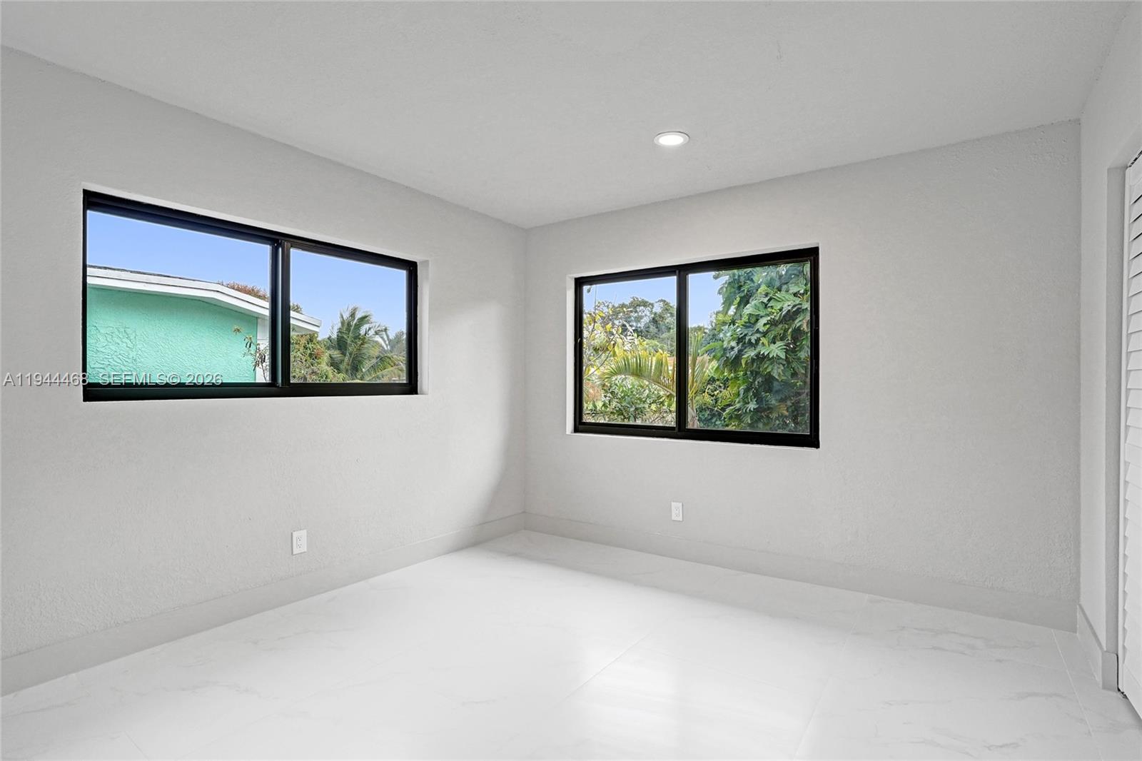 3171 Jackson Blvd Fort Lauderdale, FL 33312