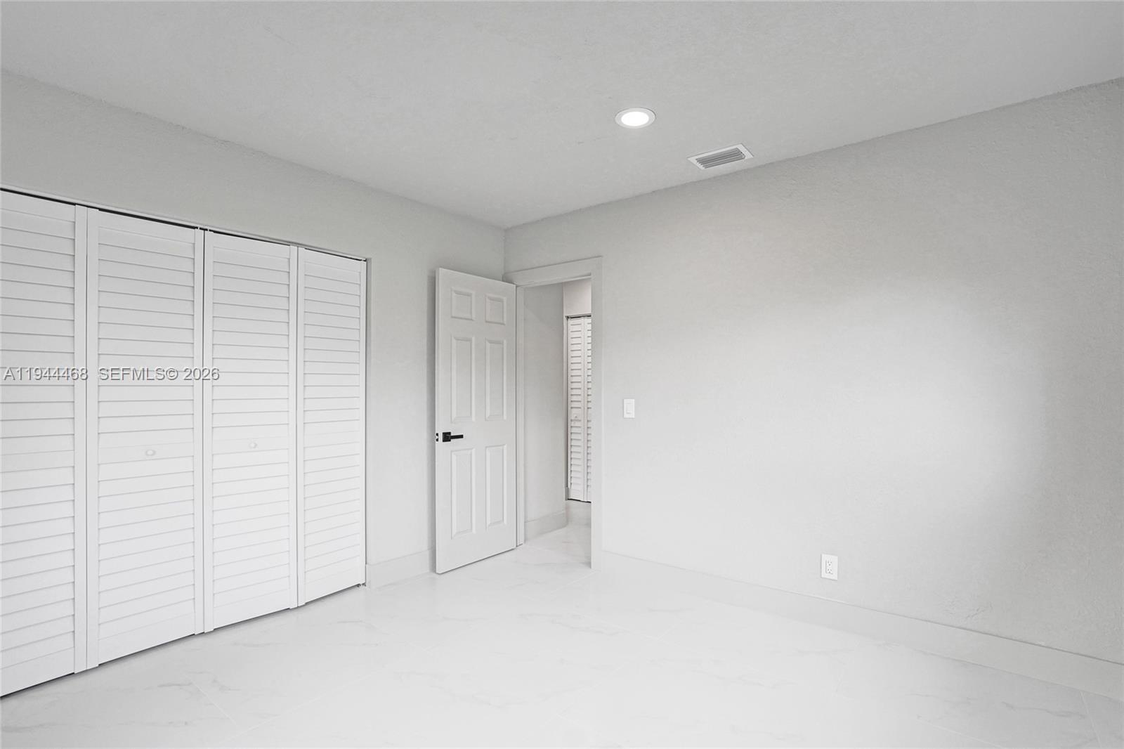 3171 Jackson Blvd Fort Lauderdale, FL 33312