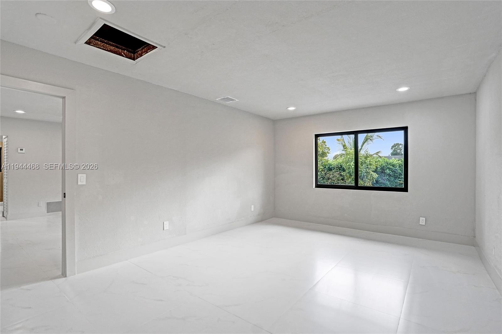 3171 Jackson Blvd Fort Lauderdale, FL 33312