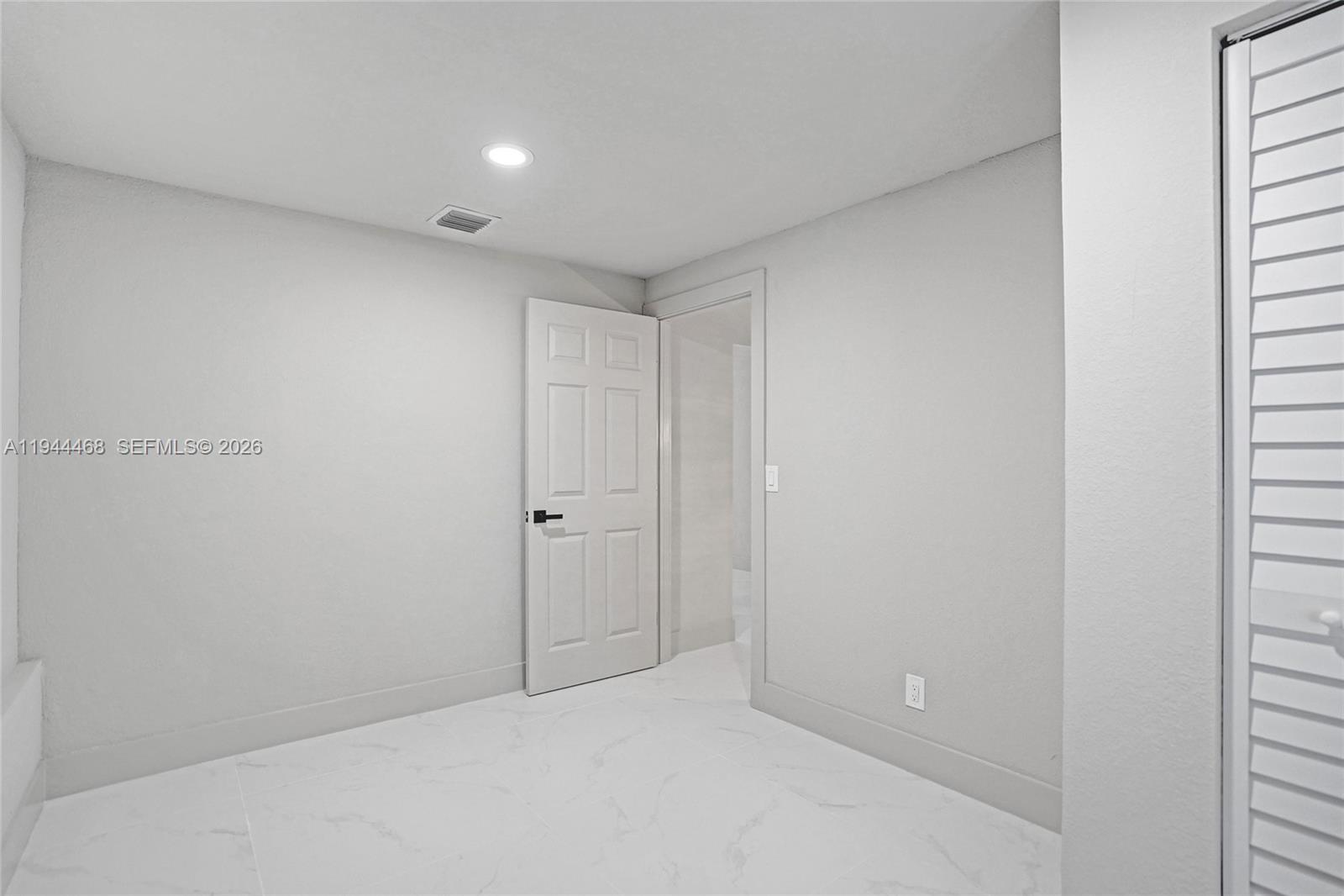 3171 Jackson Blvd Fort Lauderdale, FL 33312