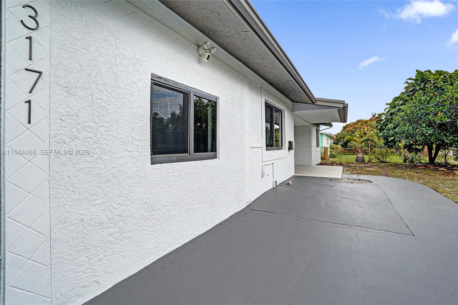 3171 Jackson Blvd Fort Lauderdale, FL 33312