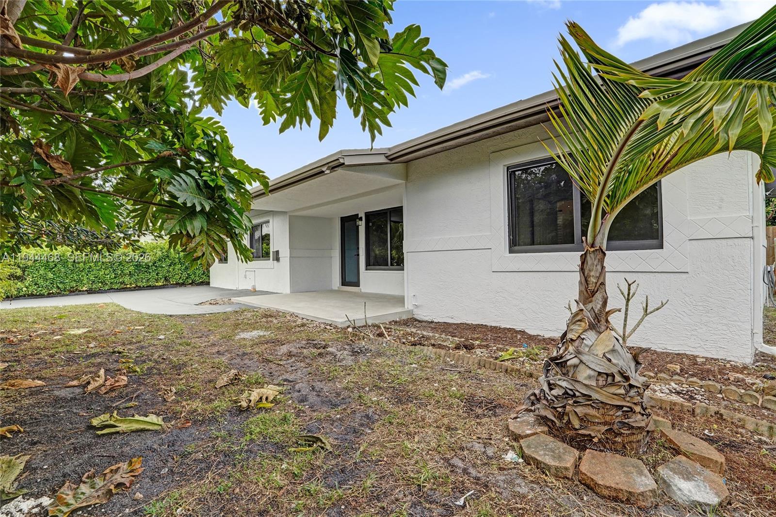 3171 Jackson Blvd Fort Lauderdale, FL 33312