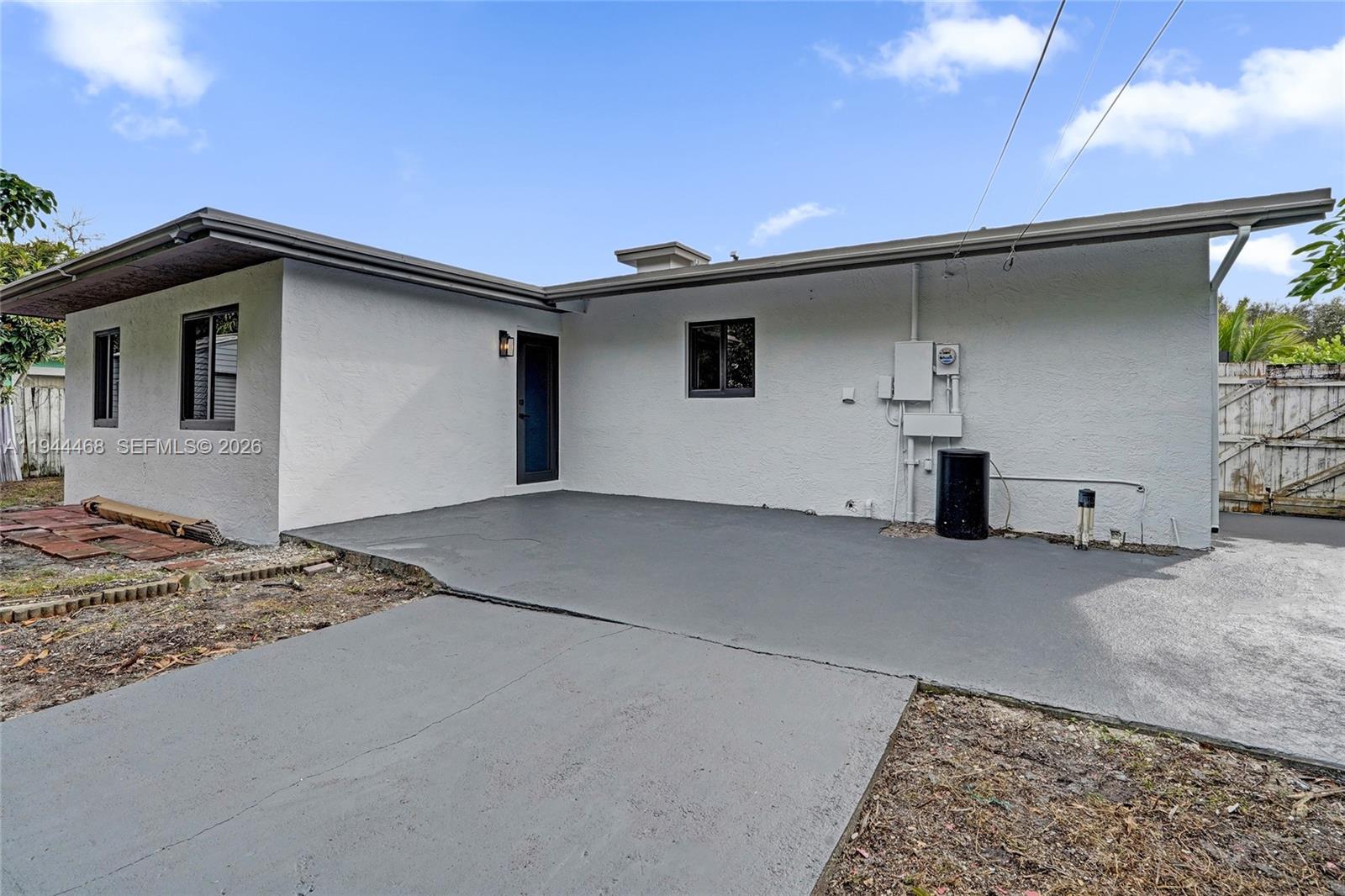 3171 Jackson Blvd Fort Lauderdale, FL 33312