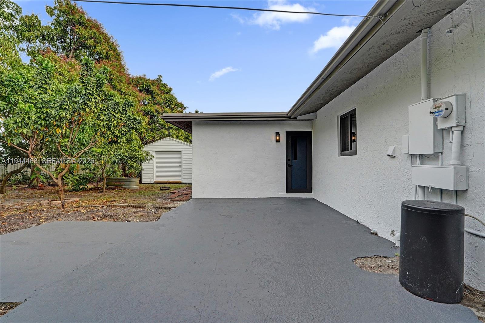 3171 Jackson Blvd Fort Lauderdale, FL 33312