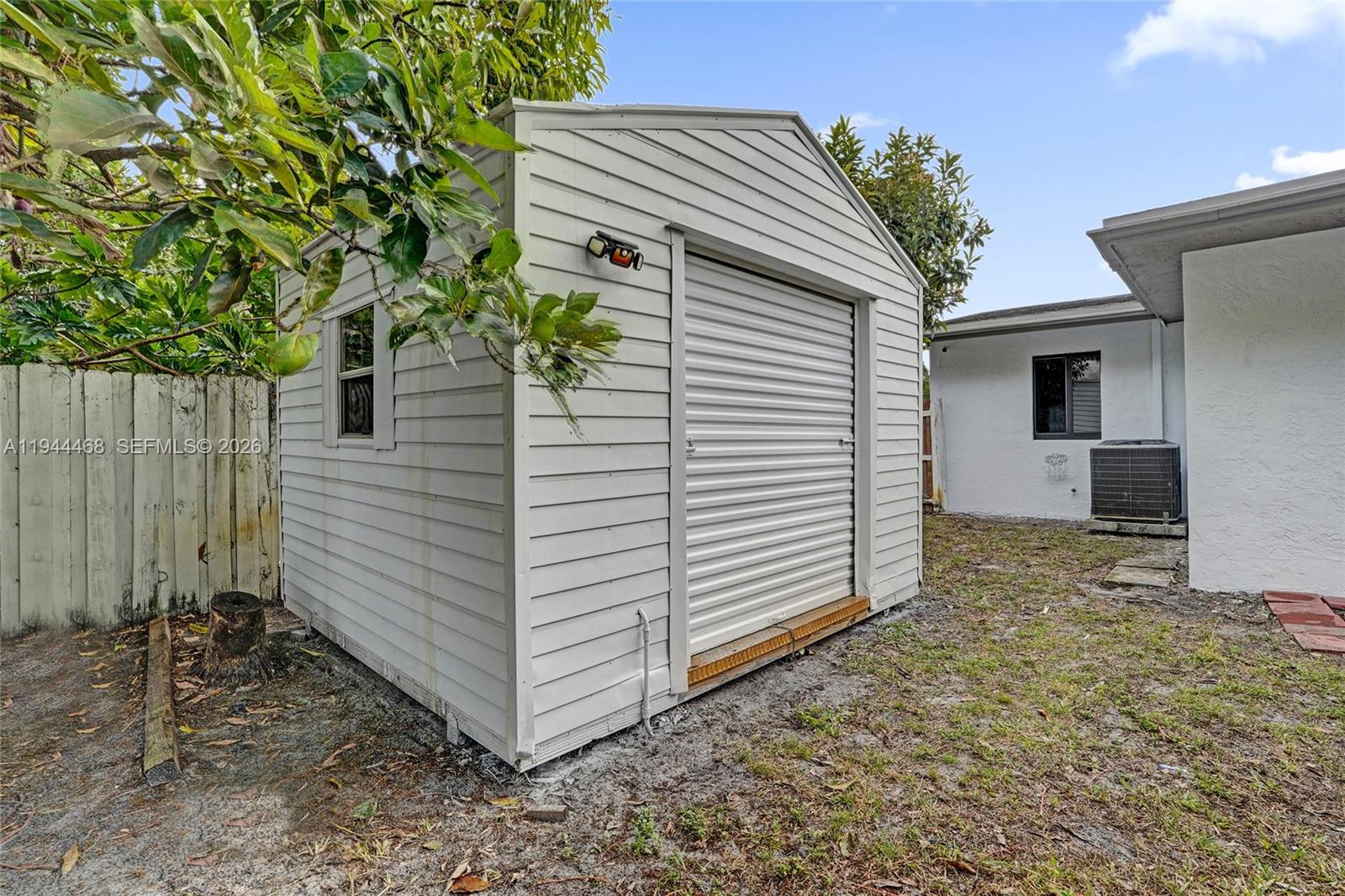 3171 Jackson Blvd Fort Lauderdale, FL 33312