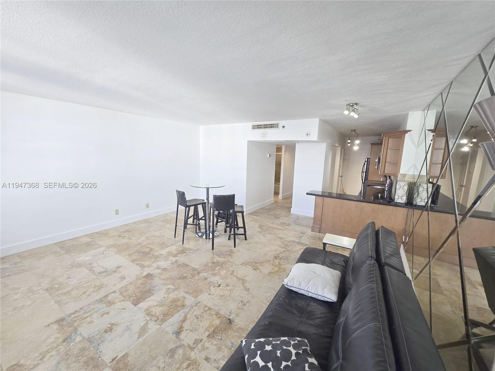 image The Decoplage6