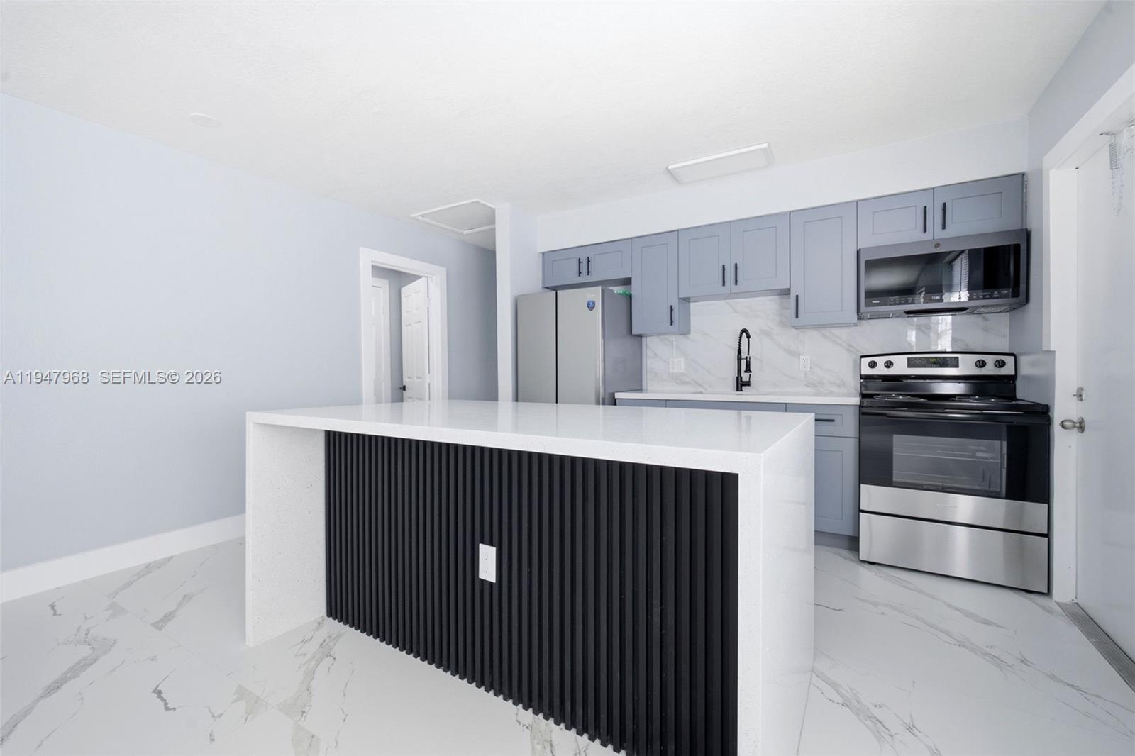 2440 Hayes St # 1-5th Hollywood, FL 33020