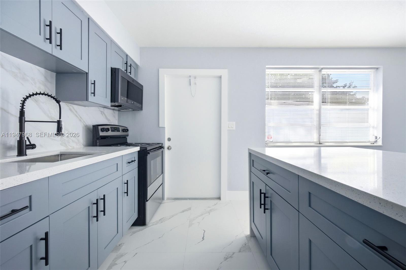 2440 Hayes St # 1-5th Hollywood, FL 33020