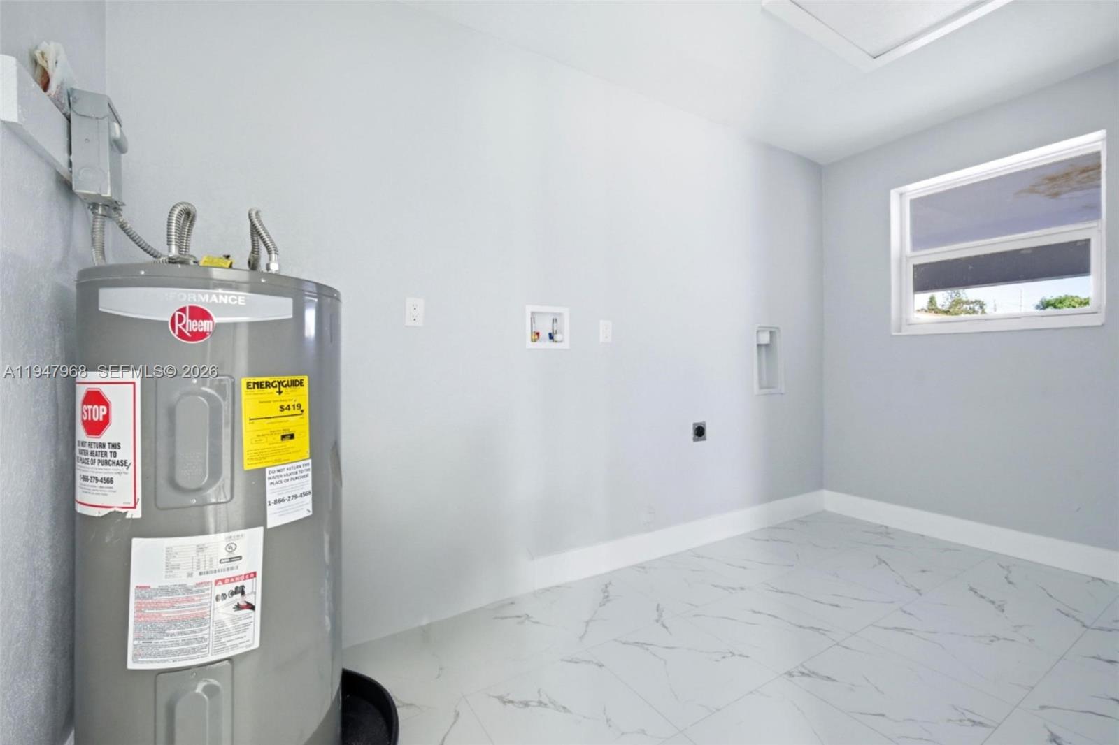 2440 Hayes St # 1-5th Hollywood, FL 33020