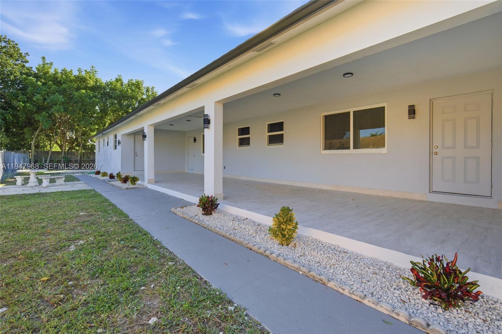 2440 Hayes St # 1-5th Hollywood, FL 33020