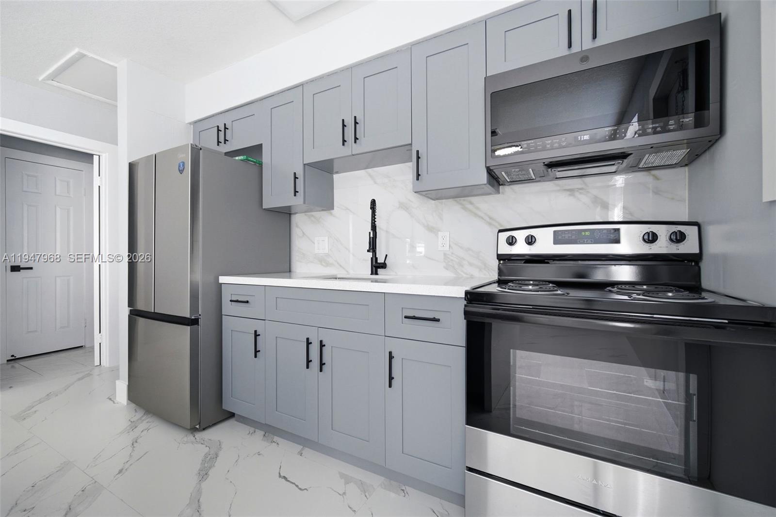 2440 Hayes St # 1-5th Hollywood, FL 33020