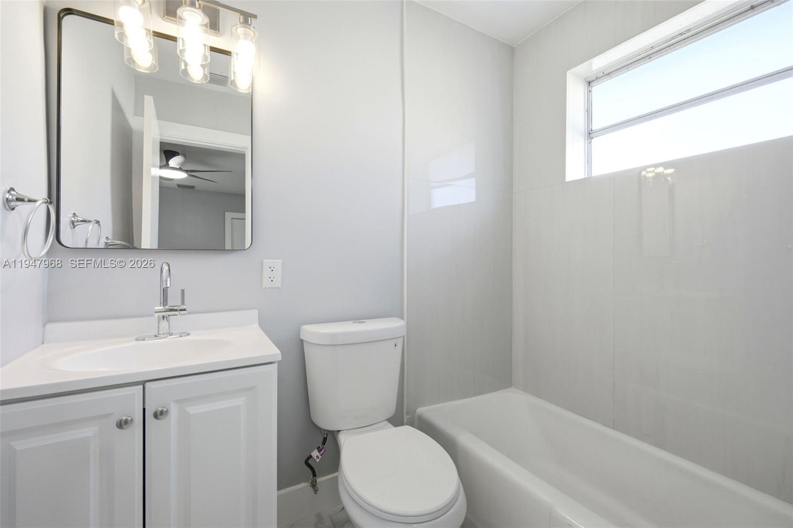 2440 Hayes St # 1-5th Hollywood, FL 33020