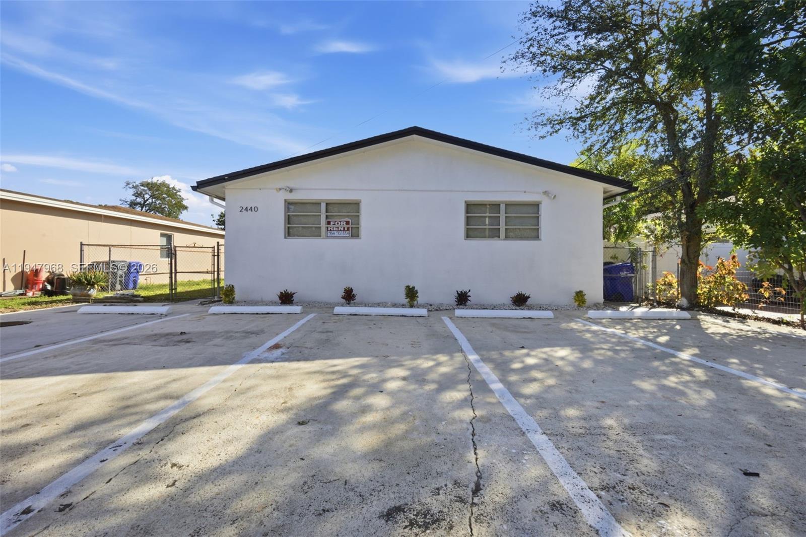 2440 Hayes St # 1-5th Hollywood, FL 33020