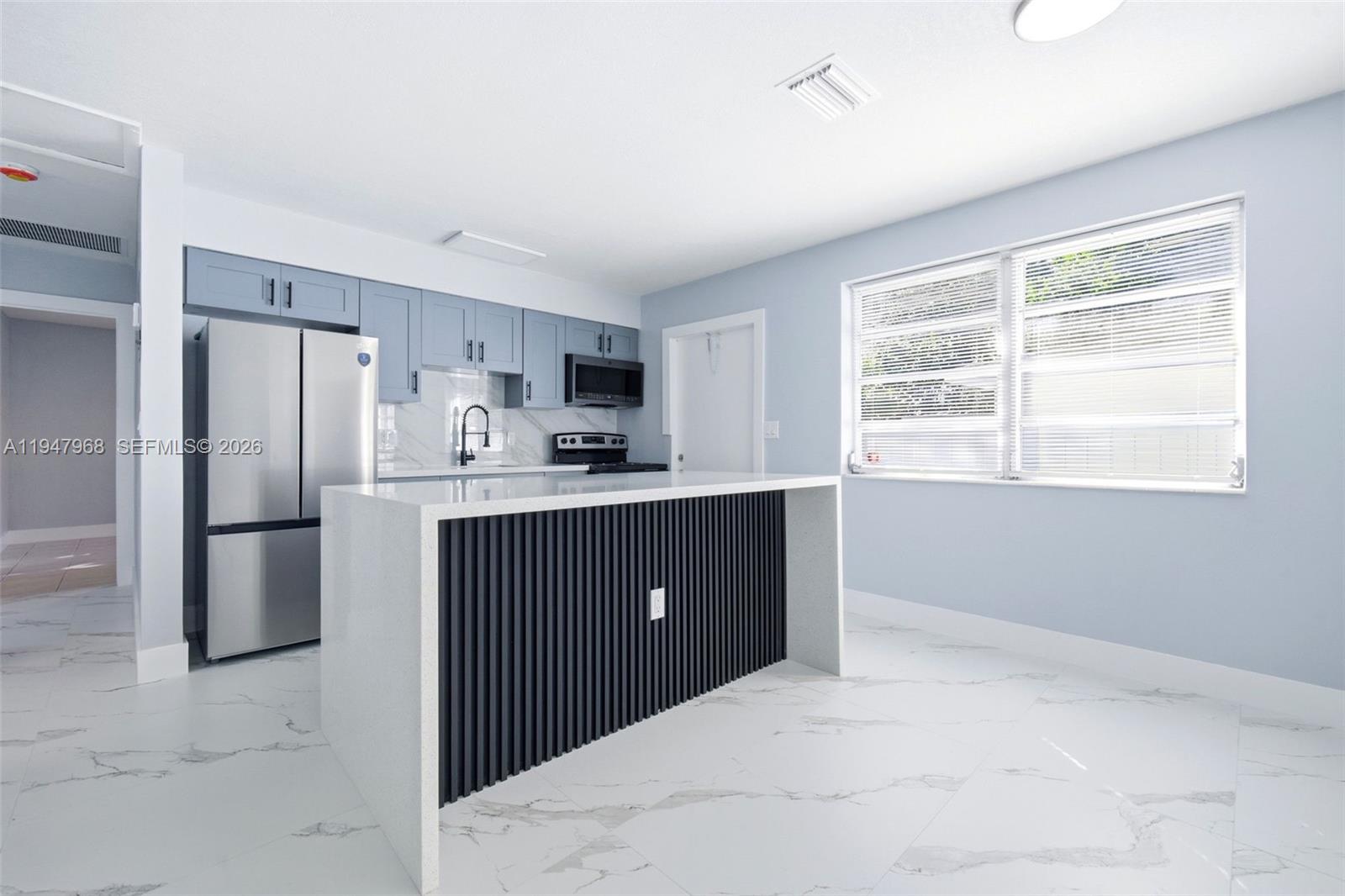 2440 Hayes St # 1-5th Hollywood, FL 33020