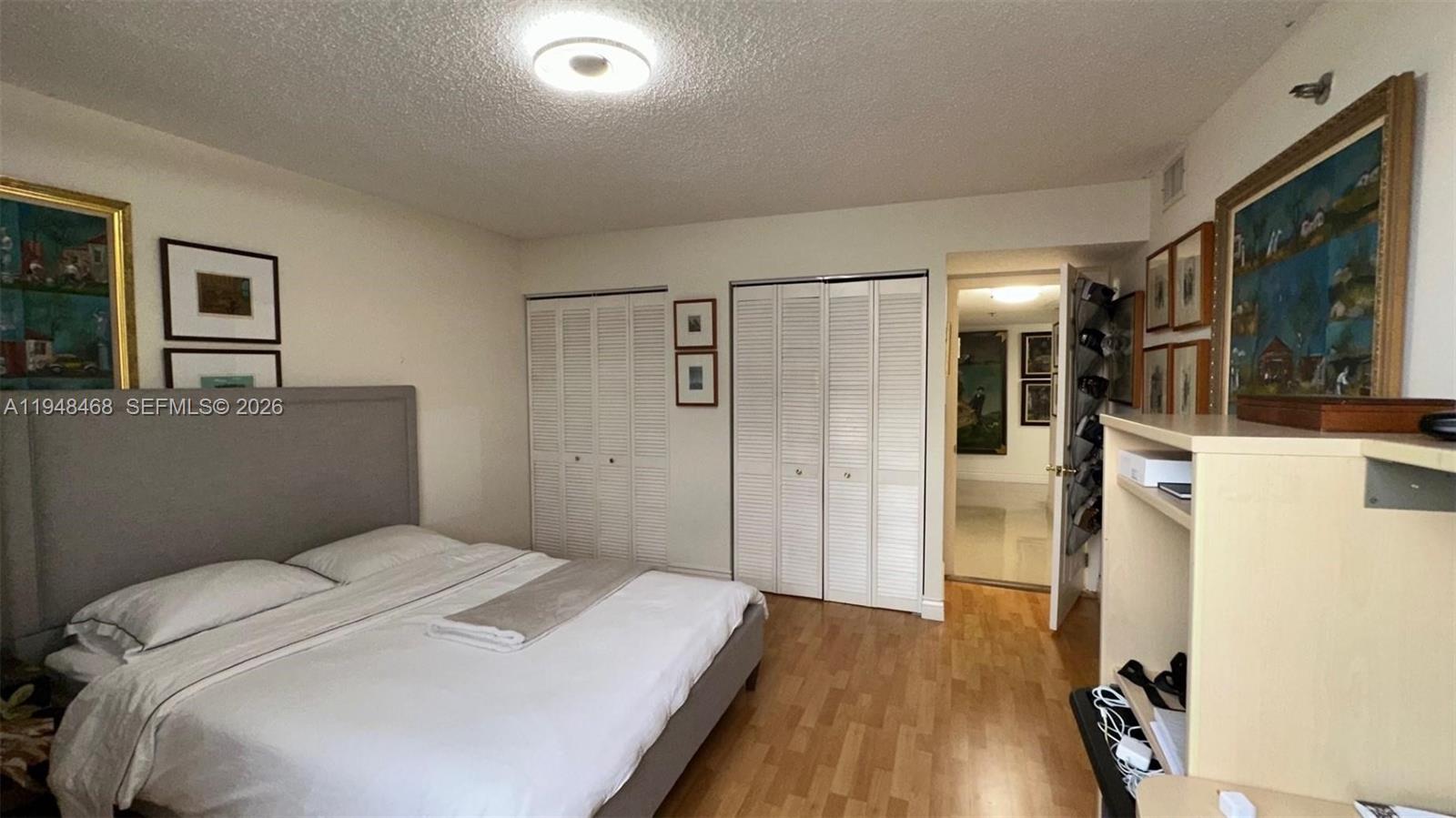 image Winston Towers 60032