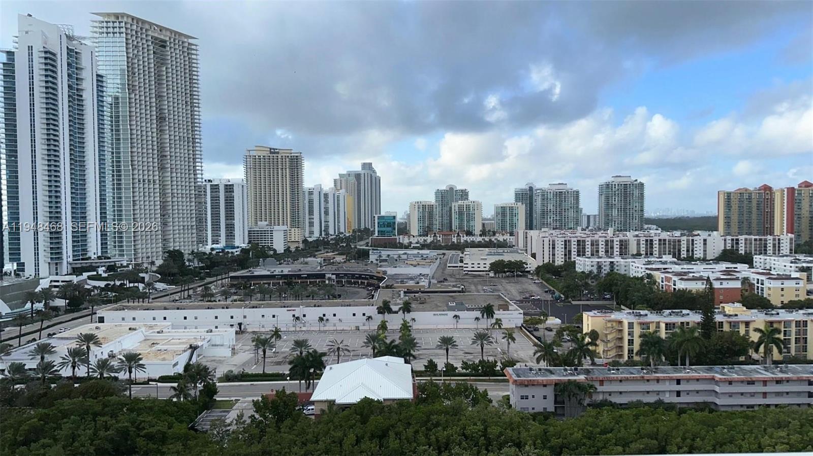 image Winston Towers 60040