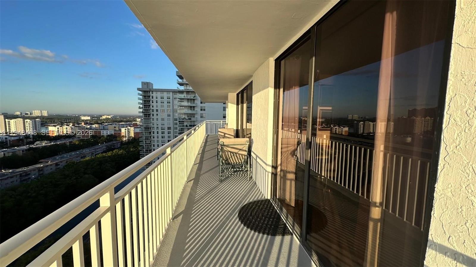 image Winston Towers 60041