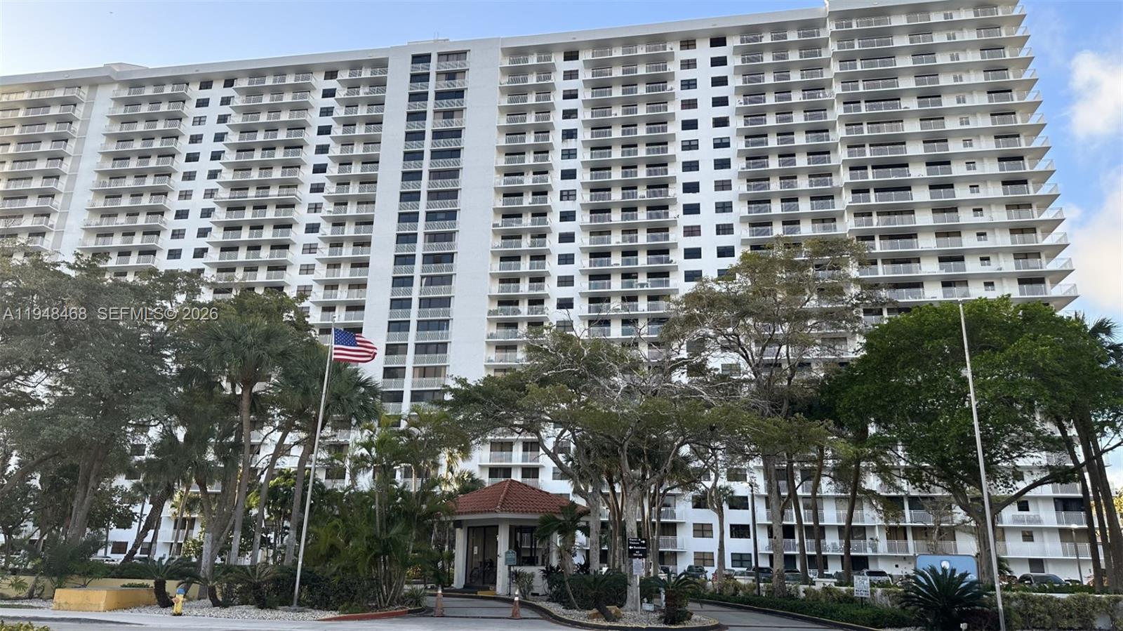 image Winston Towers 60054