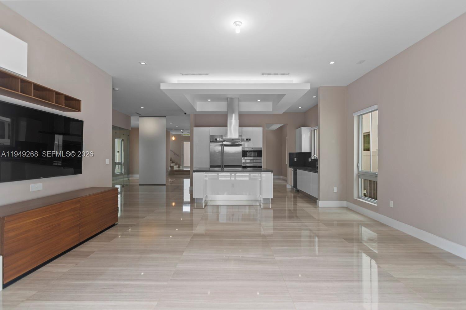 8415 NW 34th Dr Doral, FL 33122