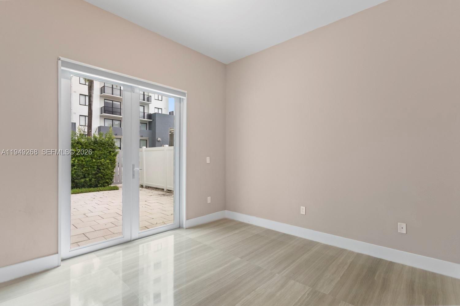 8415 NW 34th Dr Doral, FL 33122