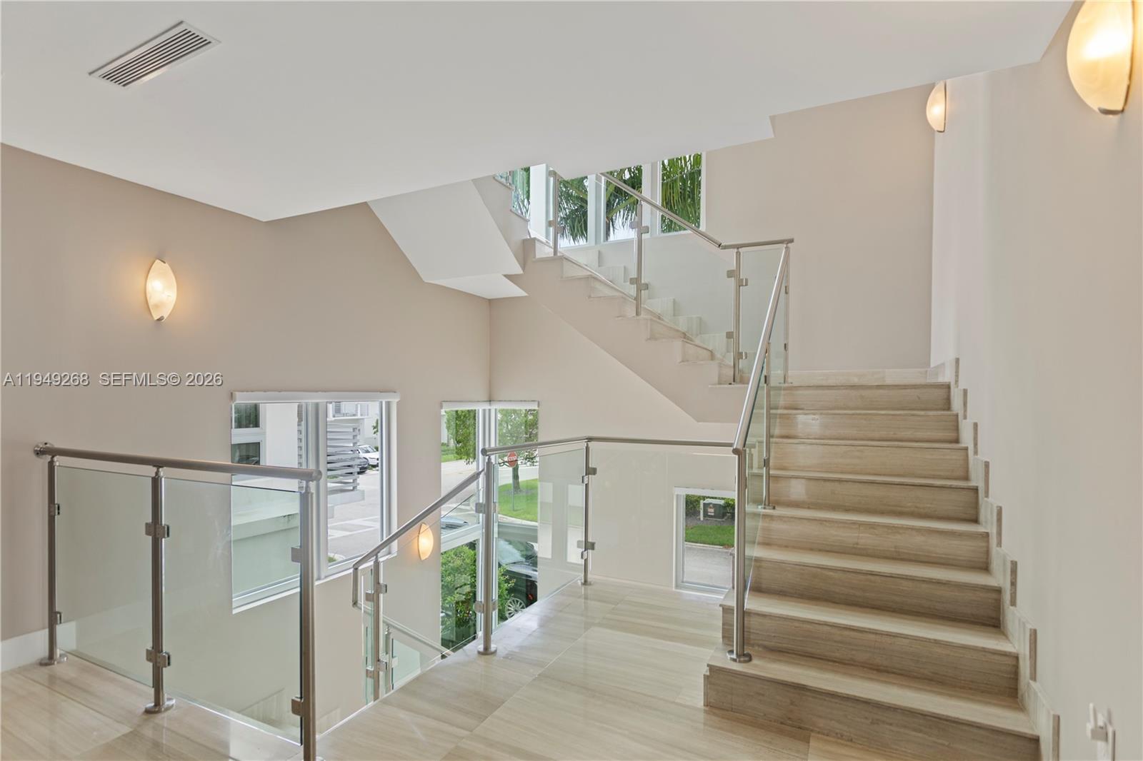 8415 NW 34th Dr Doral, FL 33122