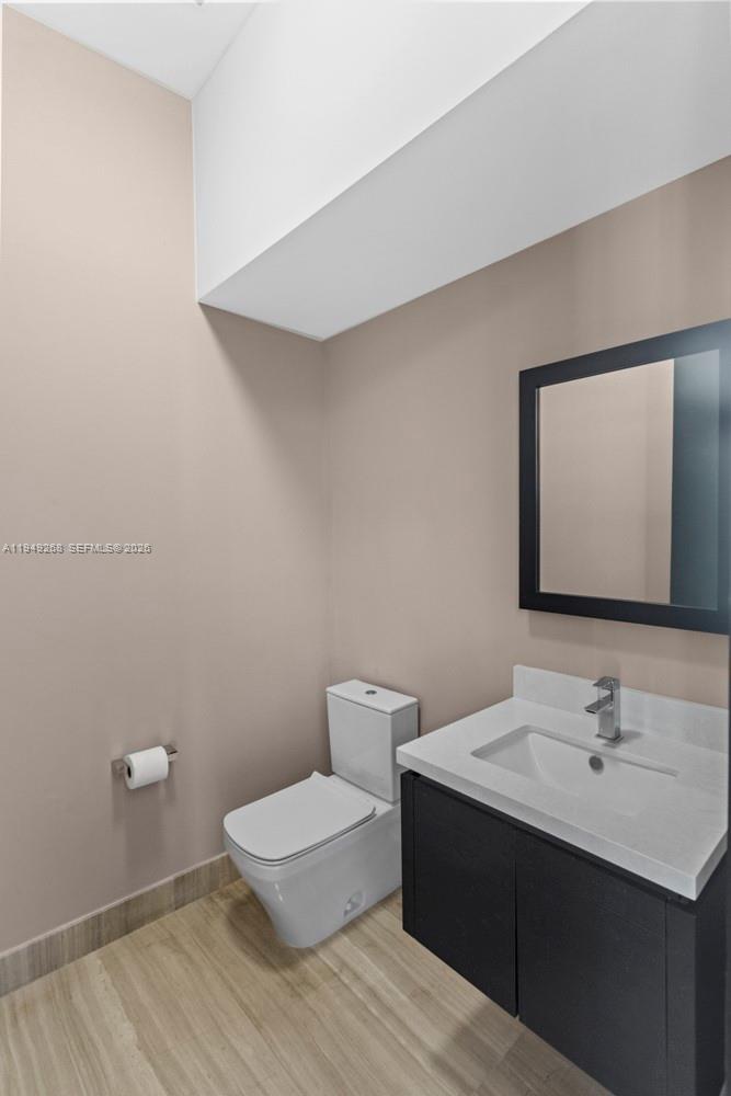 8415 NW 34th Dr Doral, FL 33122