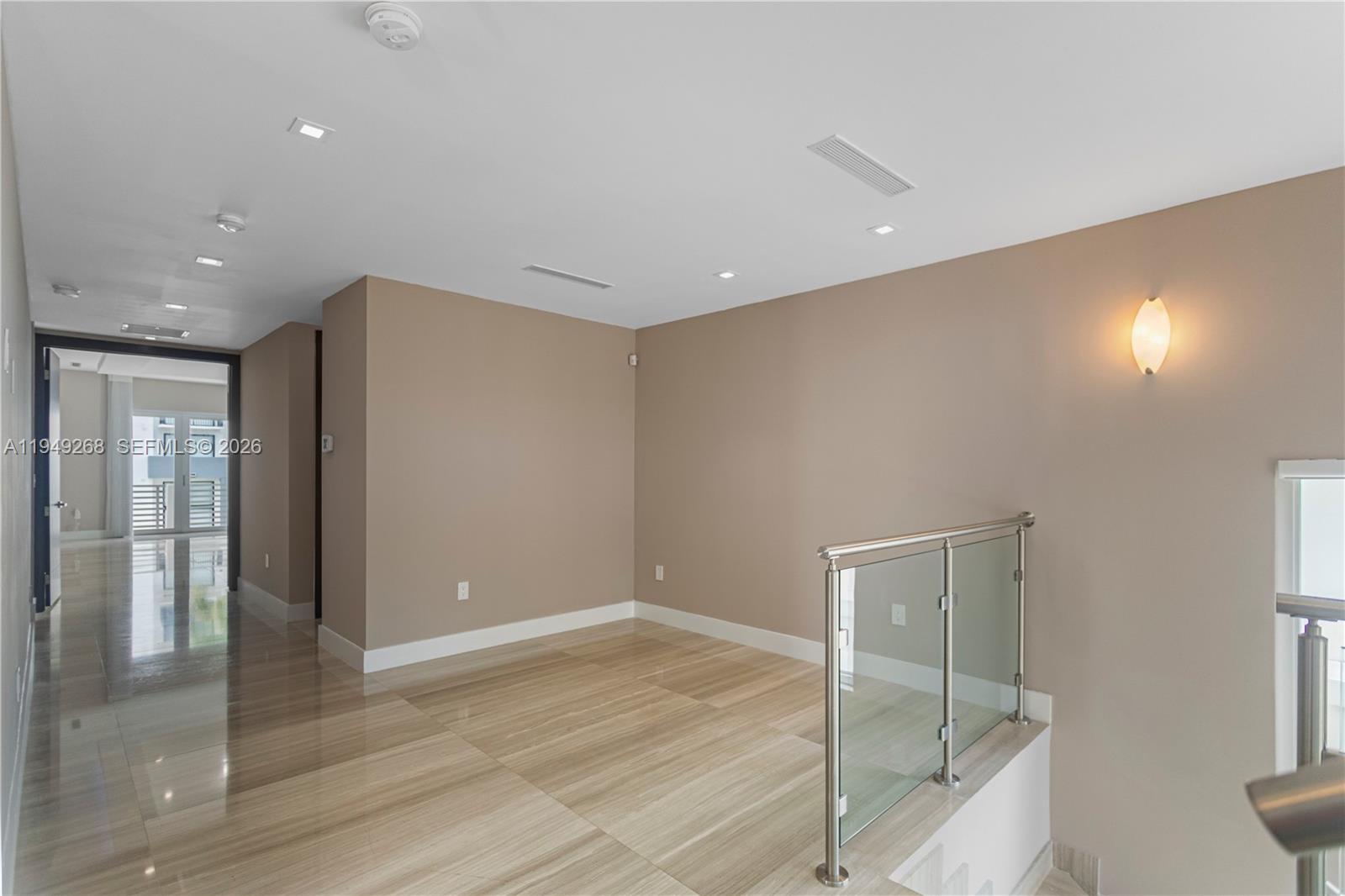 8415 NW 34th Dr Doral, FL 33122