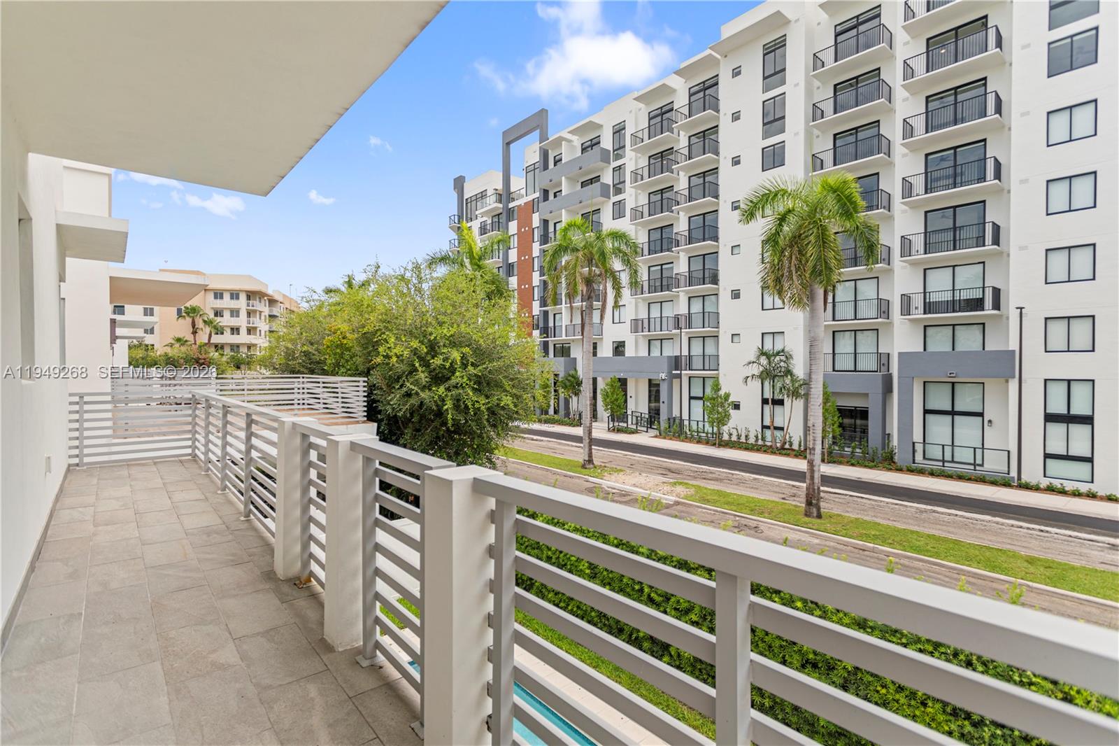 8415 NW 34th Dr Doral, FL 33122