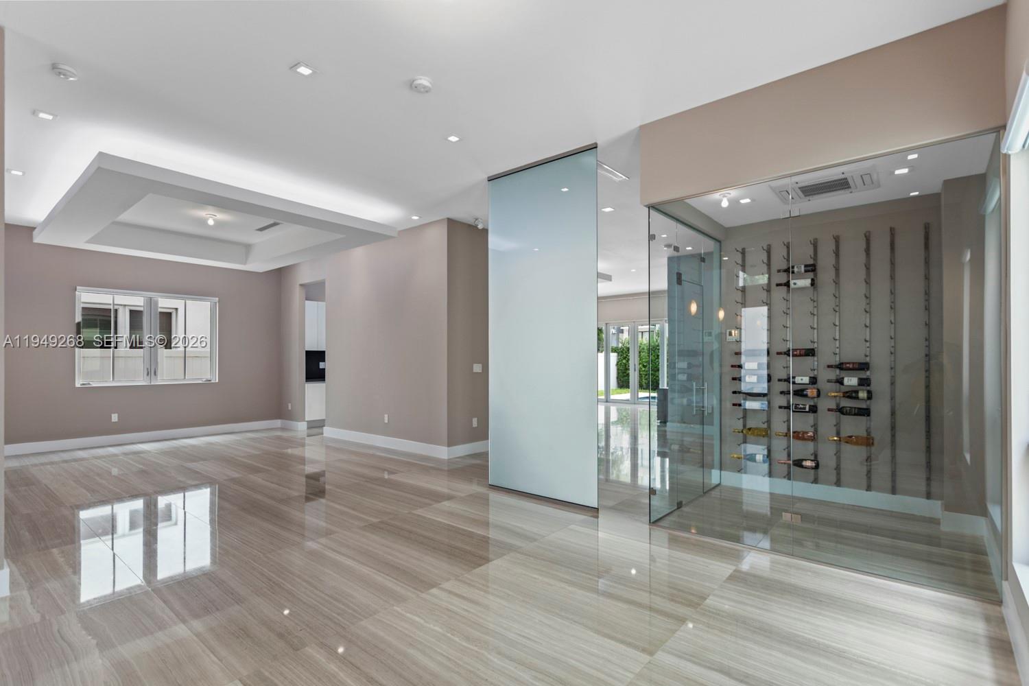 8415 NW 34th Dr Doral, FL 33122