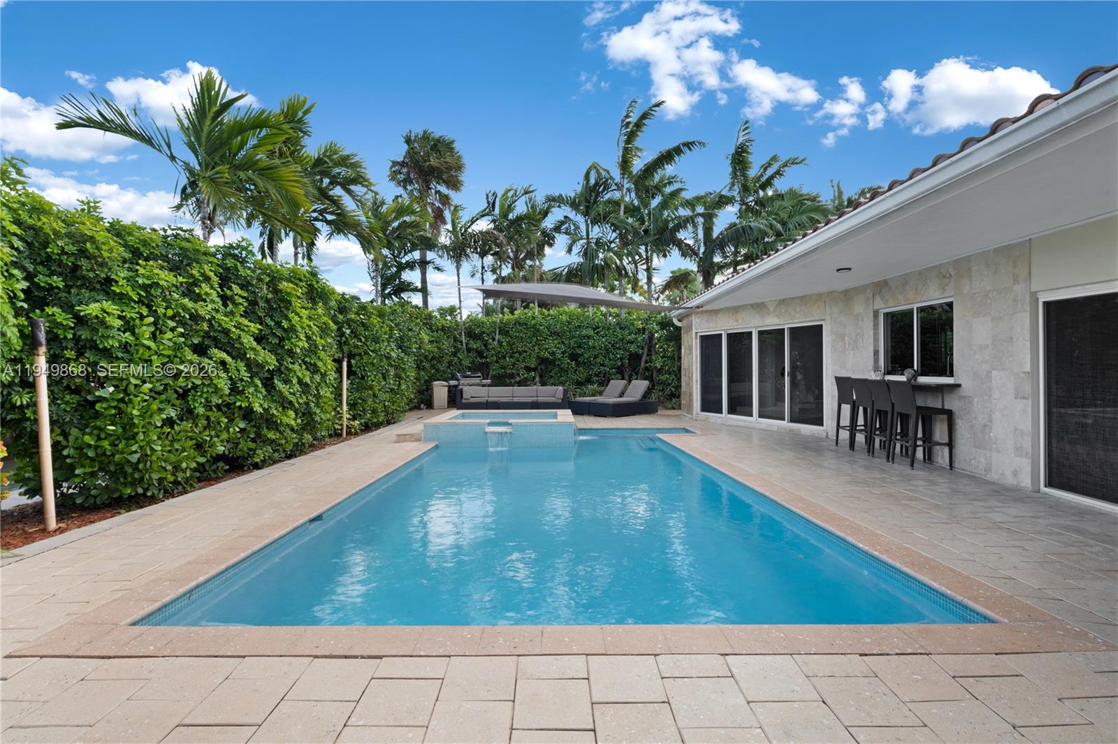 1155 S Biscayne Pt Rd Miami Beach, FL 33141