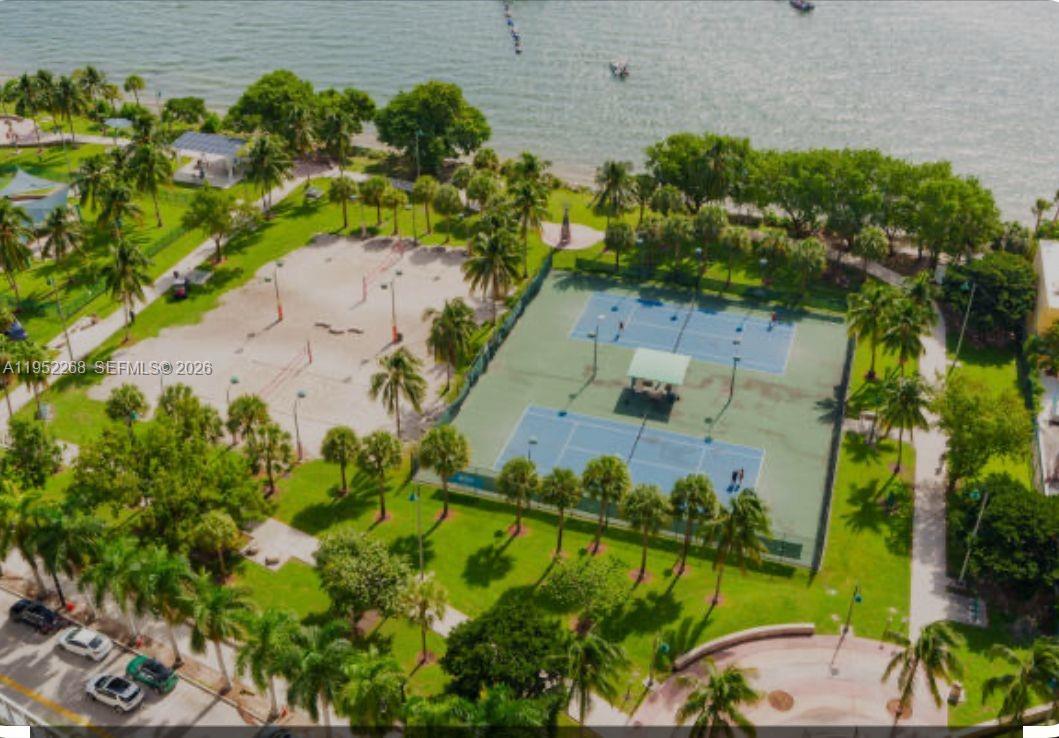 1750 N Bayshore Dr #5401 Miami, FL 33132