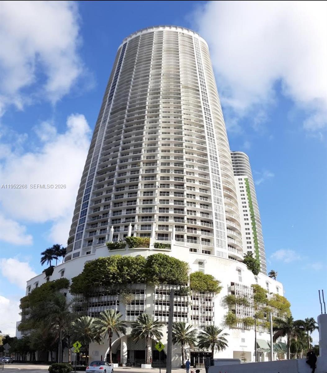 1750 N Bayshore Dr #5401 Miami, FL 33132
