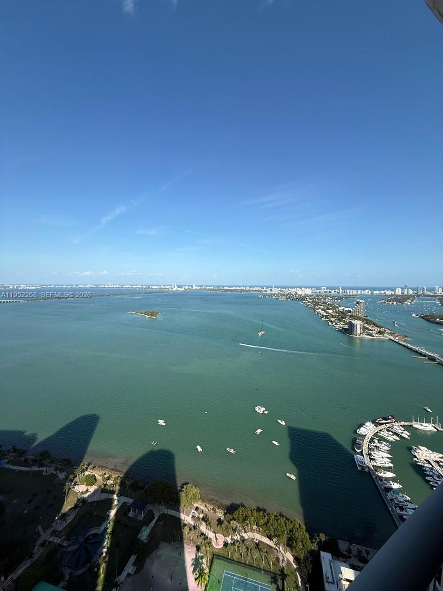 1750 N Bayshore Dr #5401 Miami, FL 33132