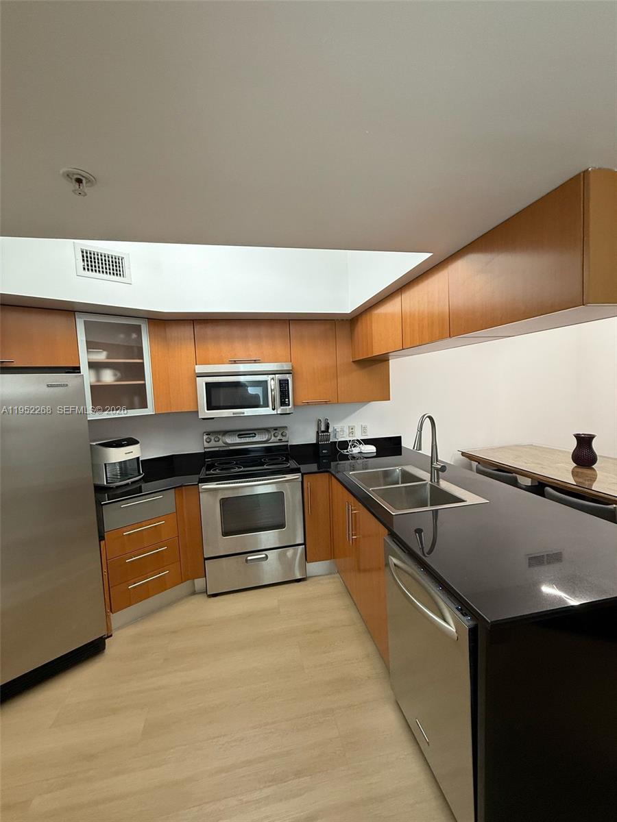 1750 N Bayshore Dr #5401 Miami, FL 33132