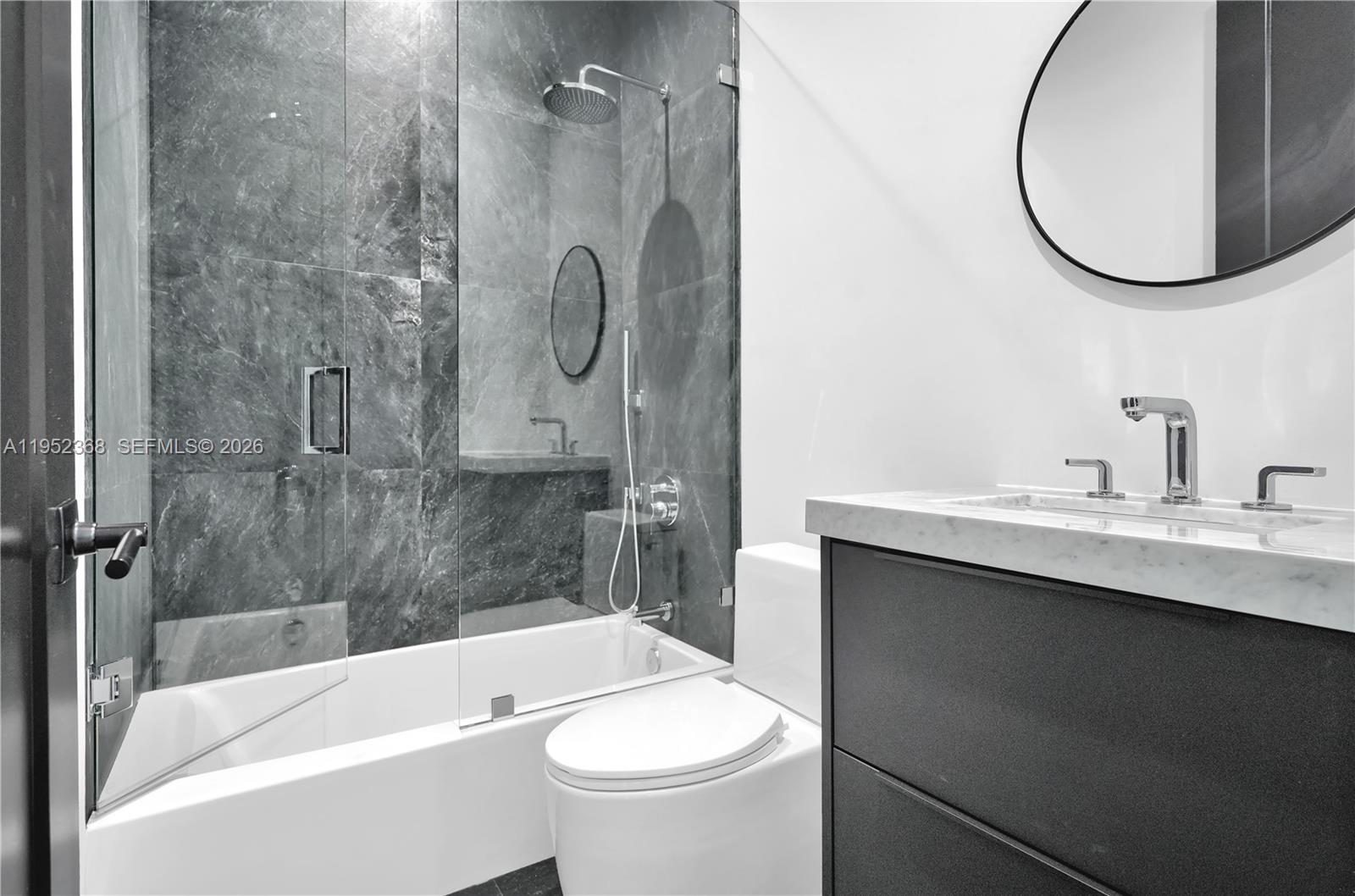 30 NE 50th St Miami, FL 33137