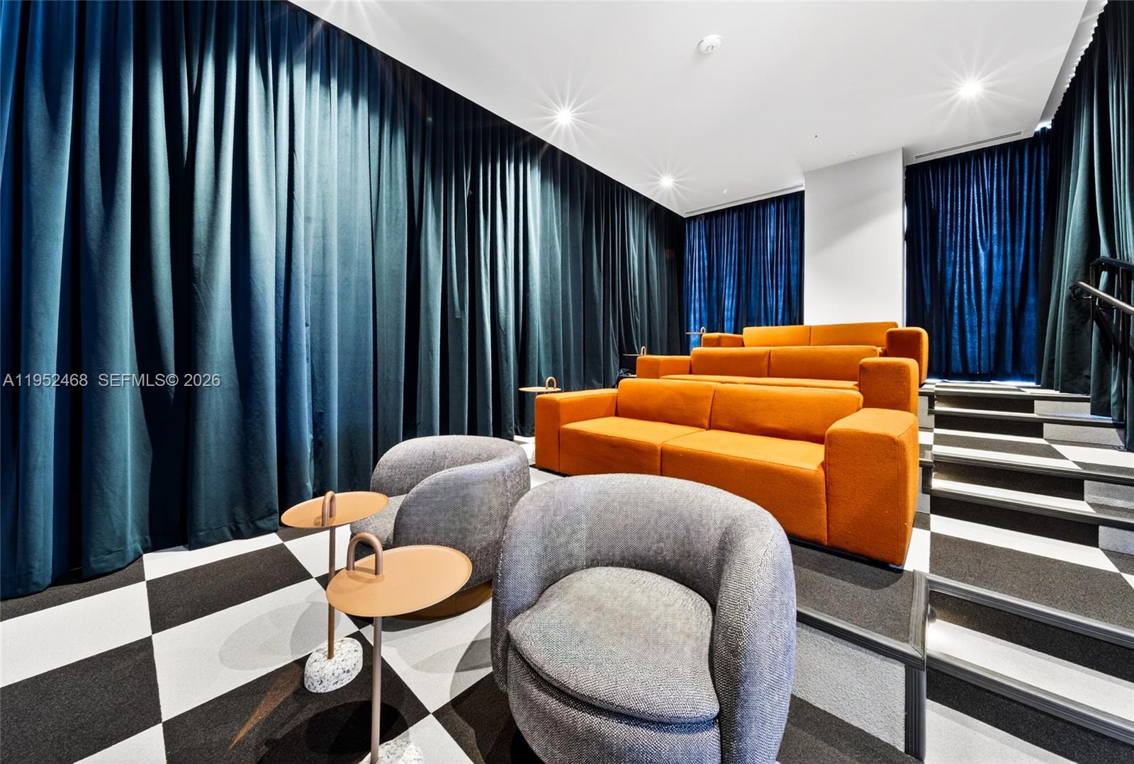 11 NE 6th St #3210 Miami, FL 33132