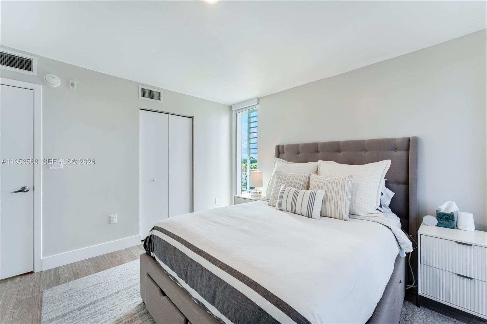 1025 92nd St #503 Bay Harbor Islands, FL 33154