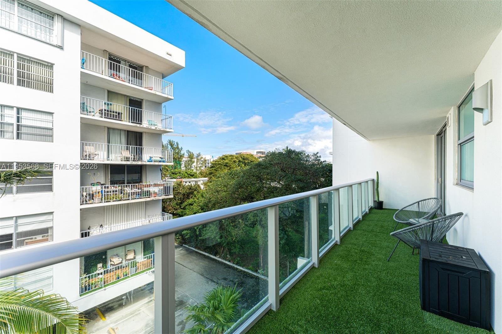 1025 92nd St #503 Bay Harbor Islands, FL 33154