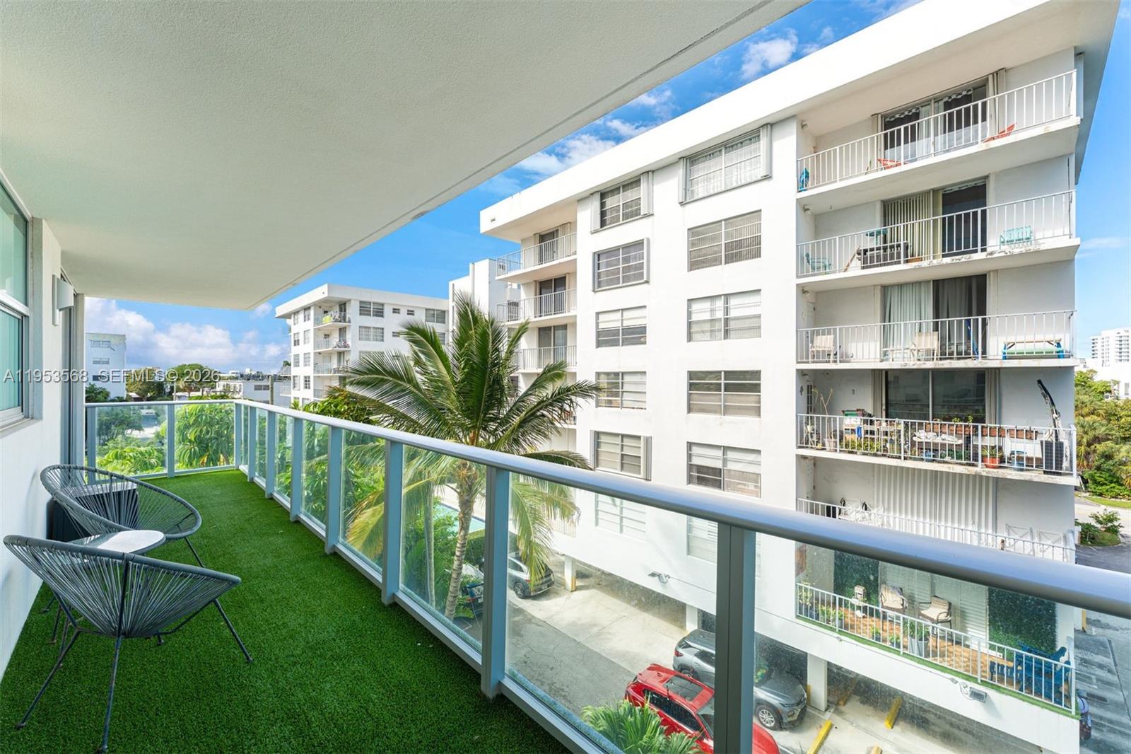 1025 92nd St #503 Bay Harbor Islands, FL 33154