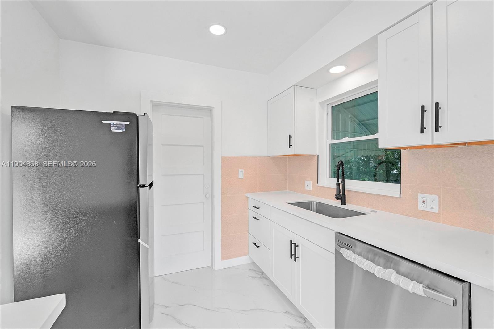 9173 Byron Ave Surfside, FL 33154