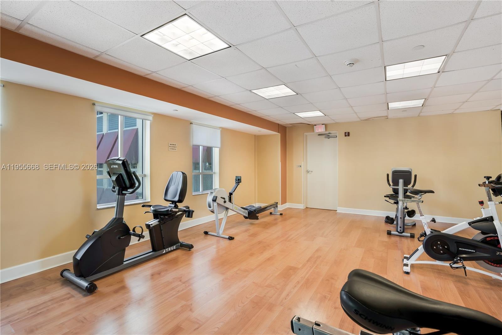 7350 SW 89th St #1402S Miami, FL 33156