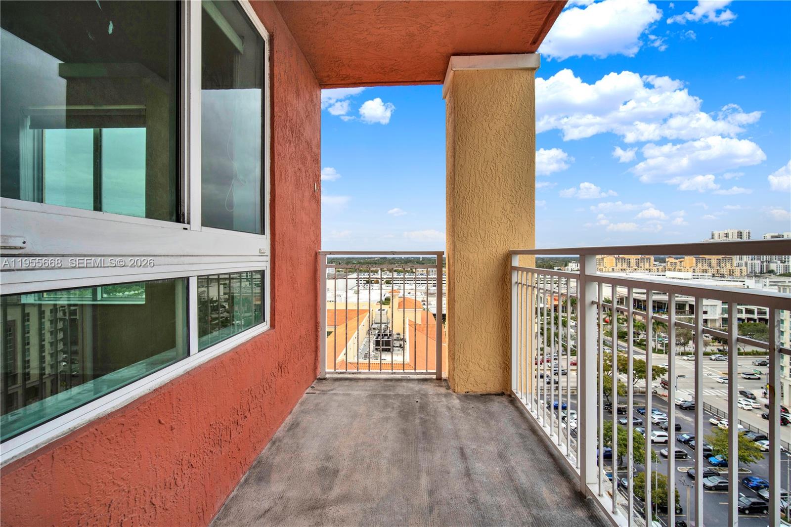 7350 SW 89th St #1402S Miami, FL 33156